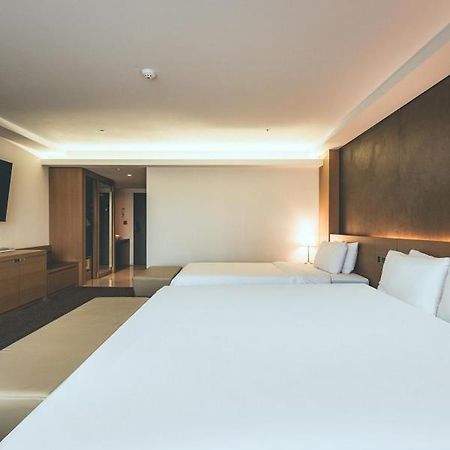 Wonju City Hotel Hyeoksin Exteriör bild